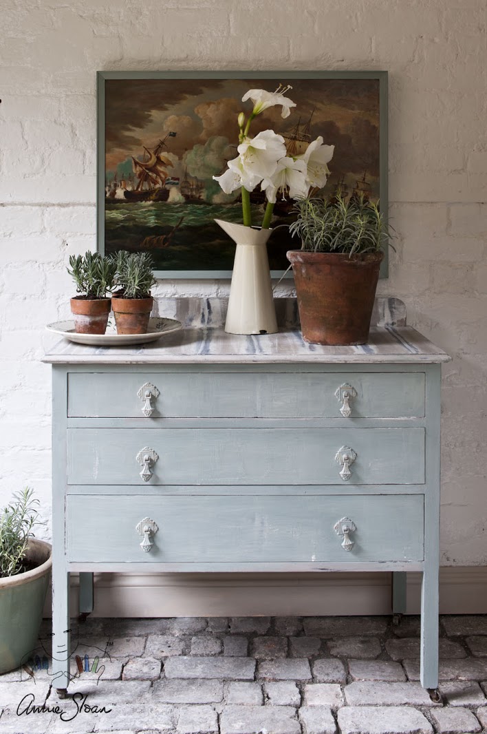 Tecniche Chalk Paint Annie Sloan - All White Italia 